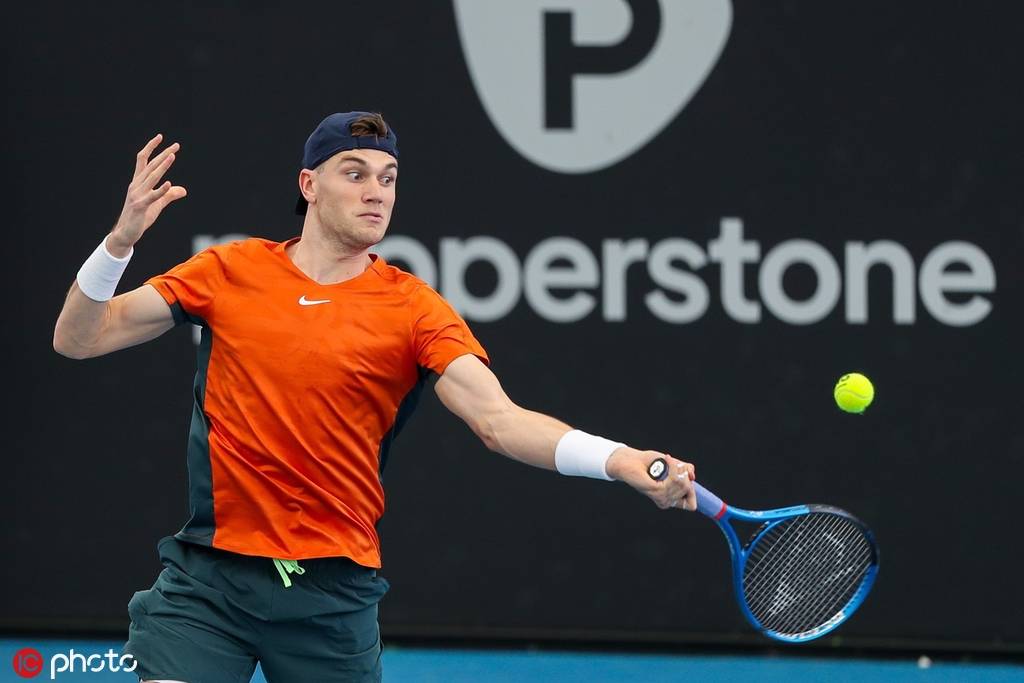 外界对他们 外界对他们