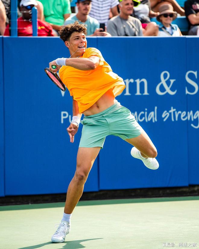 在面对国际 在面对国际